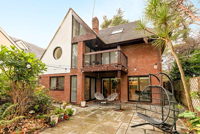 4 Bedroom Detached House For Sale In Broadstone, BH18