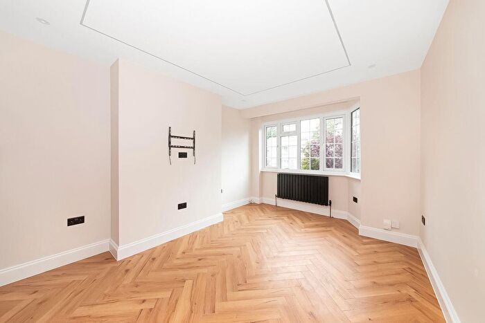 1 Bedroom Flat For Sale In Hamlet Road, Crystal Palace, London, SE19