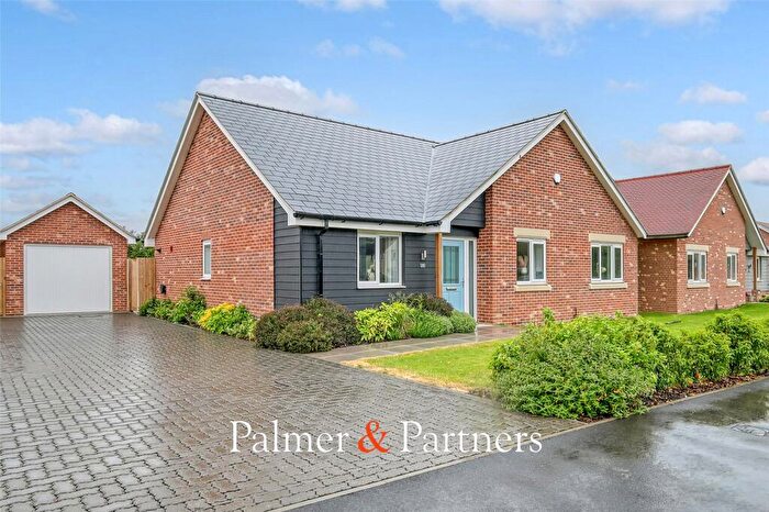 3 Bedroom Bungalow For Sale In Nursery Field, Thorpe-Le-Soken, Essex, CO16