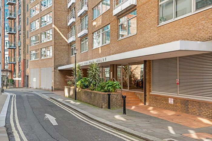1 Bedroom Flat To Rent In Cinnamon Wharf, Shad Thames, London, SE1