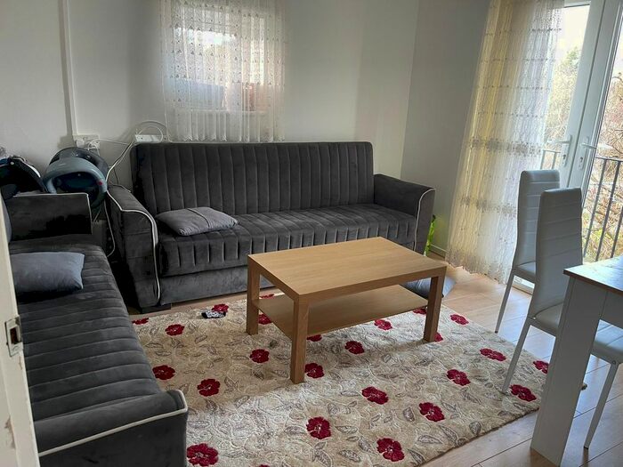 3 Bedroom Flat To Rent In Simmons Close, London, N20