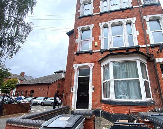 2 Bedroom Flat To Rent In Severn Street, Stoneygate, Leicester, LE2