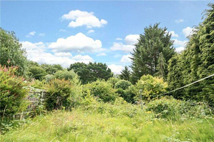3 Bedroom Semi-Detached House For Sale In Brookshill Avenue, Harrow, HA3