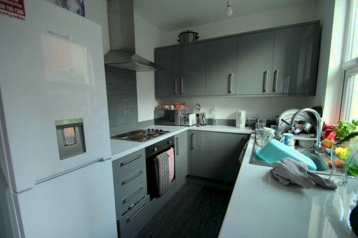 3 Bedroom Terraced House To Rent In Roman Street, Leicester, LE3