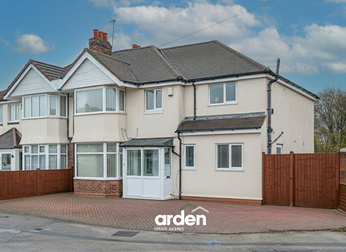 3 Bedroom Semi Detached House For Sale In Knightsbridge Road, Solihull, B92