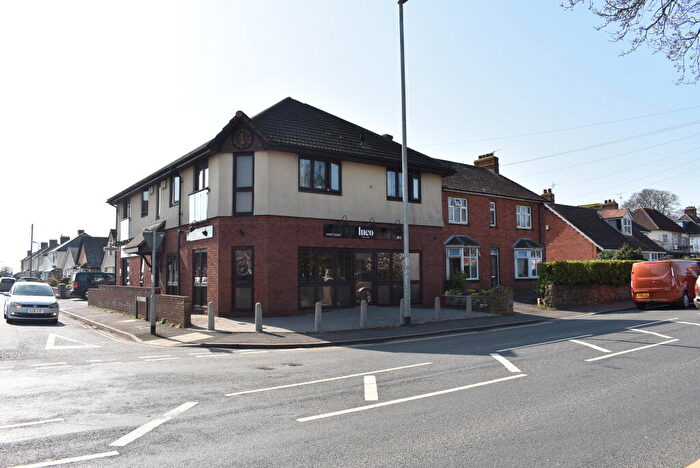 2 Bedroom Apartment To Rent In Southern Yeovil, Somerset, BA20