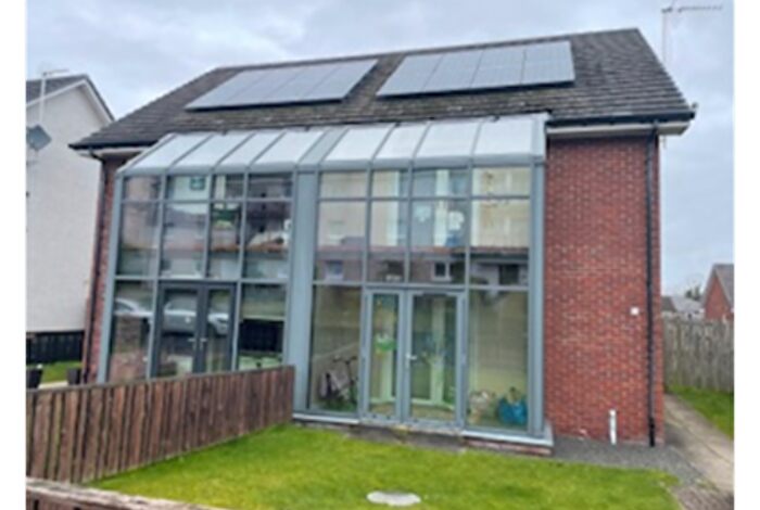 2 Bedroom Semi Detached House To Rent In Arnprior Road, Glasgow, G45