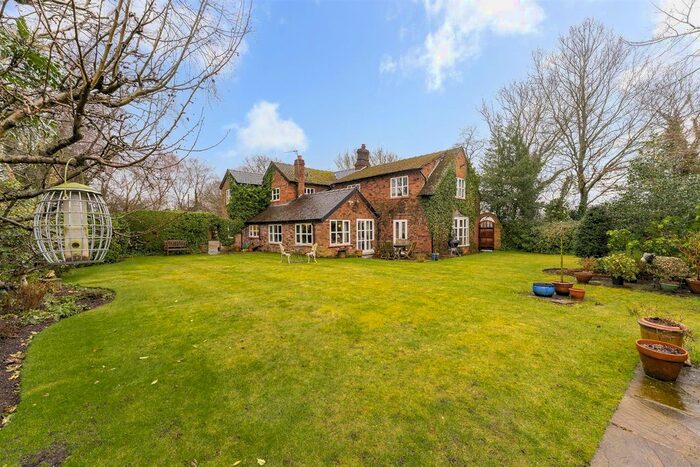 5 Bedroom Detached House For Sale In Gorsey Lane, Warburton, Lymm, WA13