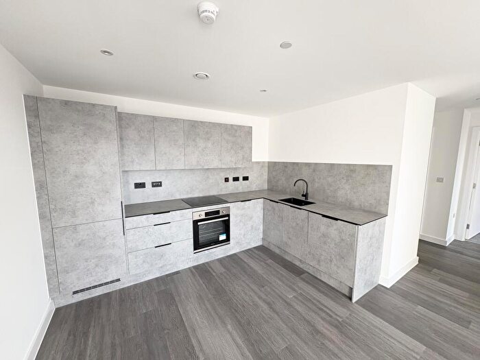 2 Bedroom Apartment To Rent In Berkeley Square, Ordsall Lane, Salford, M5