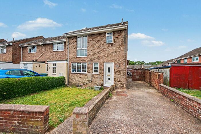 3 Bedroom Terraced House For Sale In Tickleford Drive, Weston, SO19