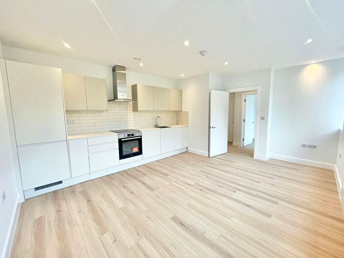 1 Bedroom Flat To Rent In Lyon Road, Harrow, HA1