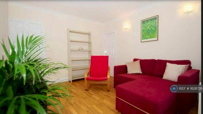 1 Bedroom Flat To Rent In Headingley, Leeds, LS6