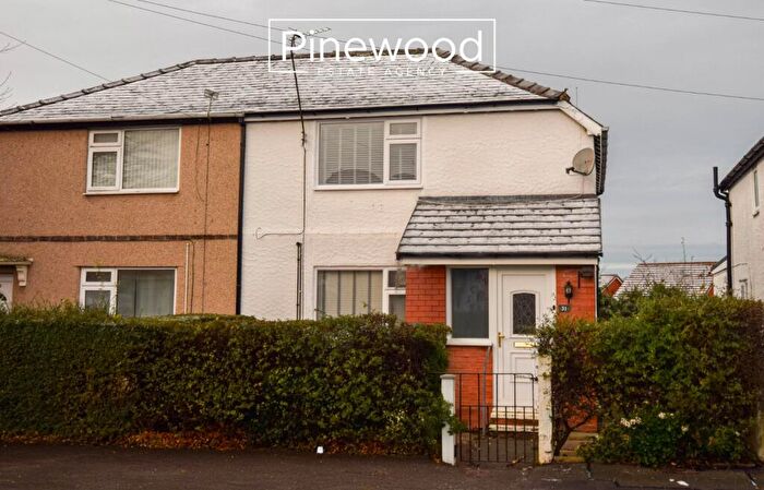 3 Bedroom Semi-Detached House To Rent In Yowley Road, Ewloe, CH5