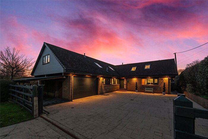 4 Bedroom Detached House For Sale In Fernhurst, Haslemere, West Sussex, GU27