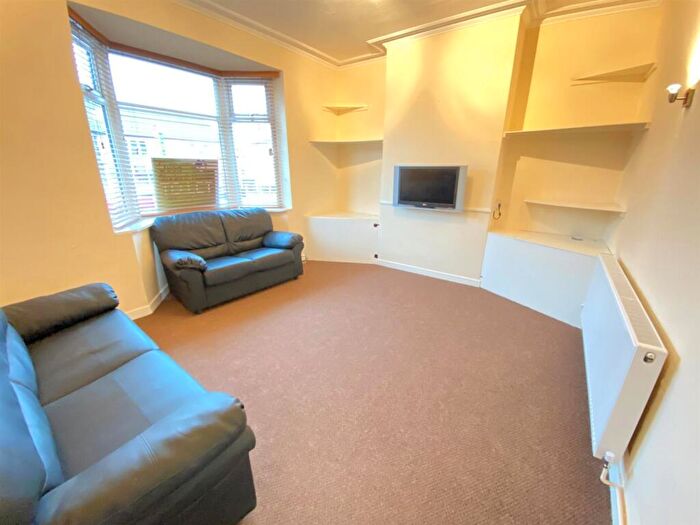 5 Bedroom End Of Terrace House To Rent In Uttoxeter New Road, , Derby - Students /, DE22