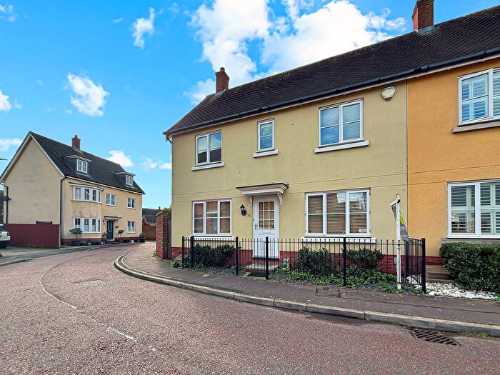 3 Bedroom Terraced House For Sale In Merediths Close, Wivenhoe, Colchester, CO7