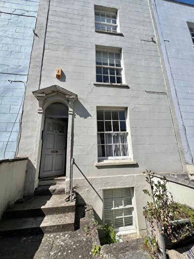 2 Bedroom Maisonette To Rent In Bath Buildings, Bristol, BS6