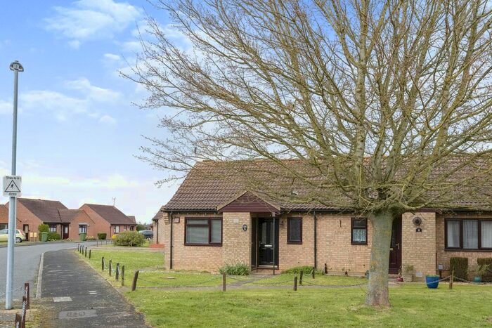 1 Bedroom Bungalow For Sale In Coburg Close, Watton, Thetford, IP25