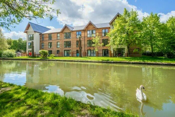 Studio To Rent In Waterside House, Milton Keynes, MK6