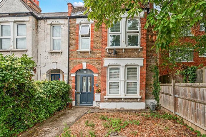 2 Bedroom Flat For Sale In Elsinore Road, London, Forest Hill, SE23