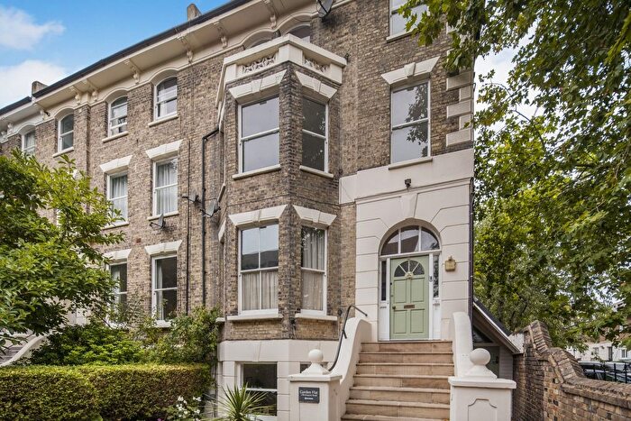 2 Bedroom Flat To Rent In Breakspears Road, London, SE4