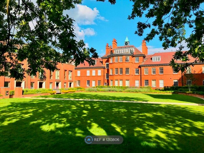 Studio To Rent In Bay House, London NW3