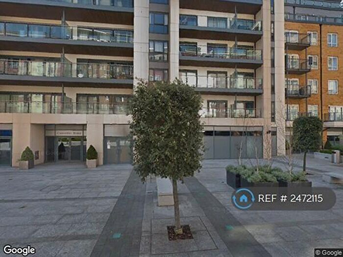 Studio To Rent In Boulevard Drive, London, NW9