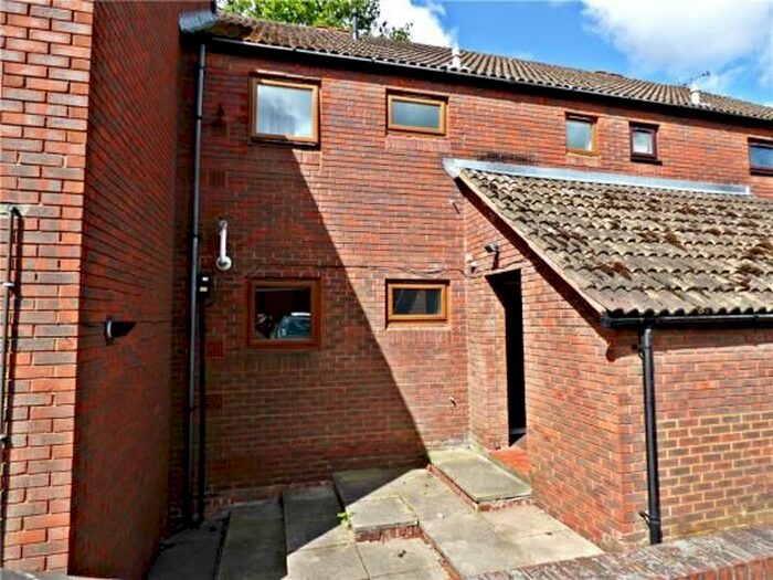 Houses for sale & to rent in HP14 3NS, Park Lane, Chiltern Villages