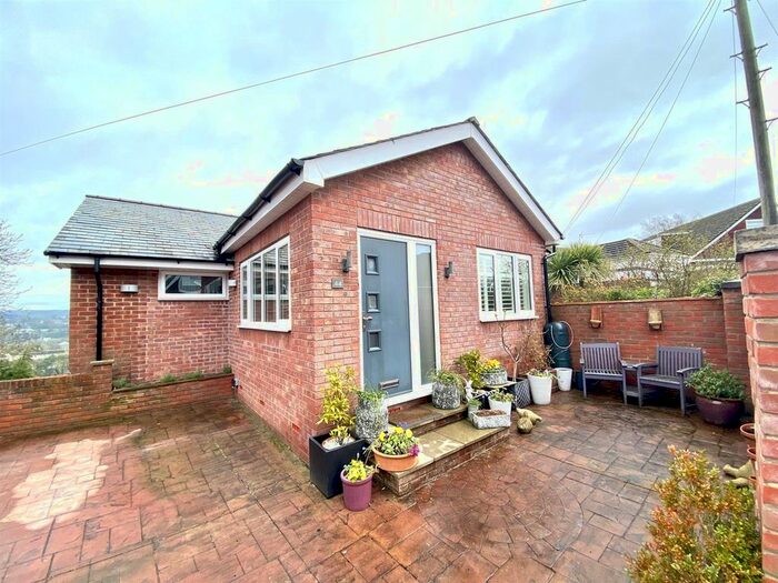 4 Bedroom Detached House For Sale In St. Road, Bulwark, Chepstow