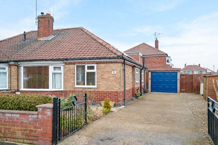 2 Bedroom Semi Detached Bungalow For Sale In Maythorn Road, Huntington, York, YO31