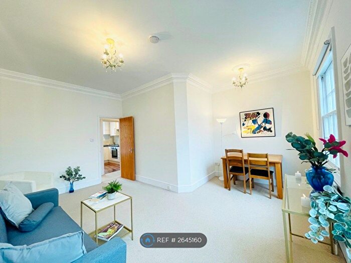 1 Bedroom Flat To Rent In Danbury Street, London, N1