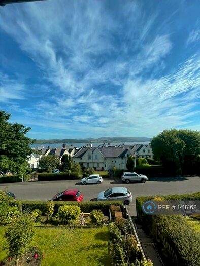 2 Bedroom Flat To Rent In Reservoir Road, Gourock, PA19