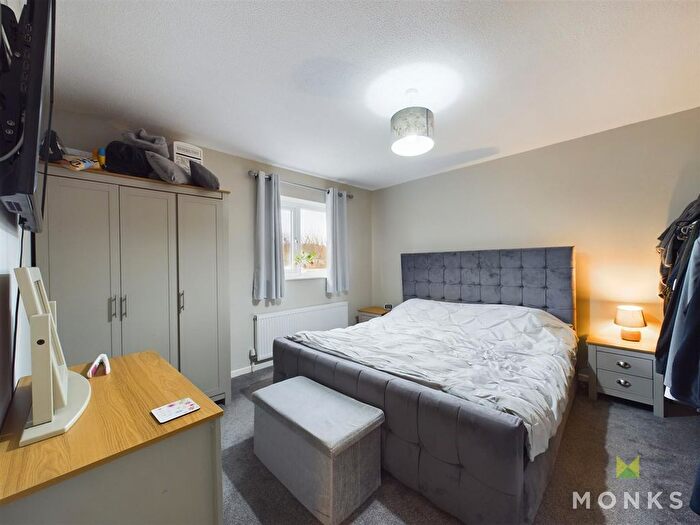 3 Bedroom Detached House For Sale In Guinevere Close, Oswestry, SY11