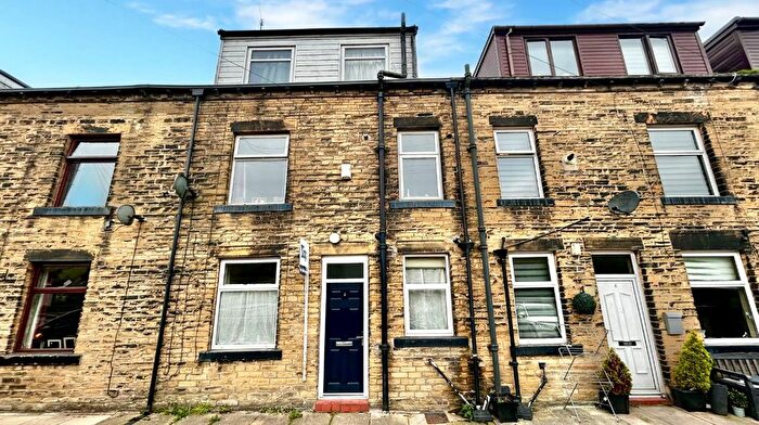 3 Bedroom Terraced House For Sale In Silver Street, Walsden, Todmorden, OL14
