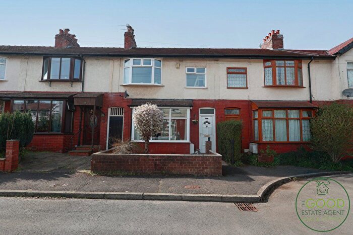 3 Bedroom Terraced House For Sale In Fairfield Drive, Ashton-On-Ribble, Preston, PR2