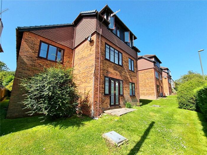 2 Bedroom Apartment To Rent In Earlswood Court, Earlswood Road, Redhill, Surrey, RH1