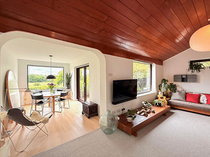 4 Bedroom Detached Bungalow For Sale In School Road, Drayton, Norwich, Norfolk, NR8