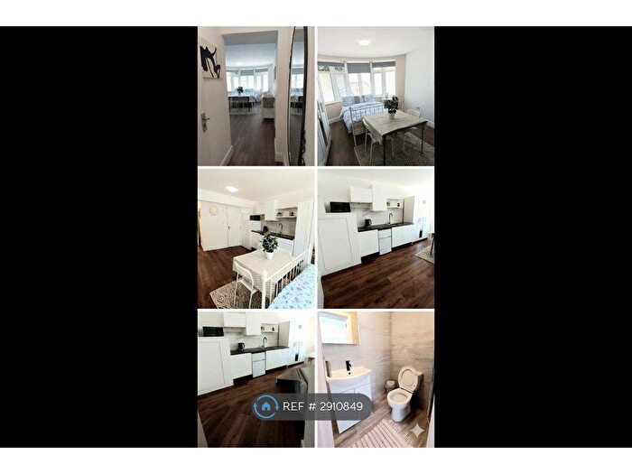 Studio To Rent In Finchley, London, N3