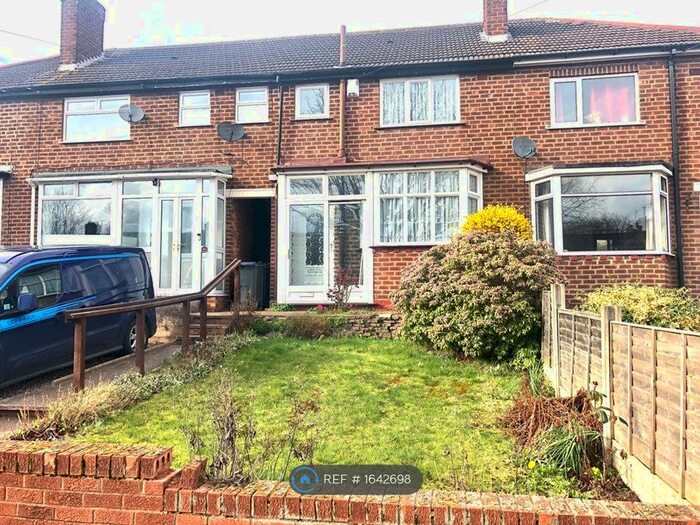 3 Bedroom Terraced House To Rent In Regina Avenue, Birmingham, B44