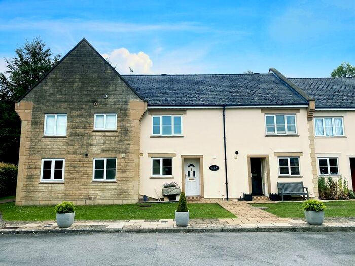 2 Bedroom Terraced House To Rent In London Road, Cirencester, GL7