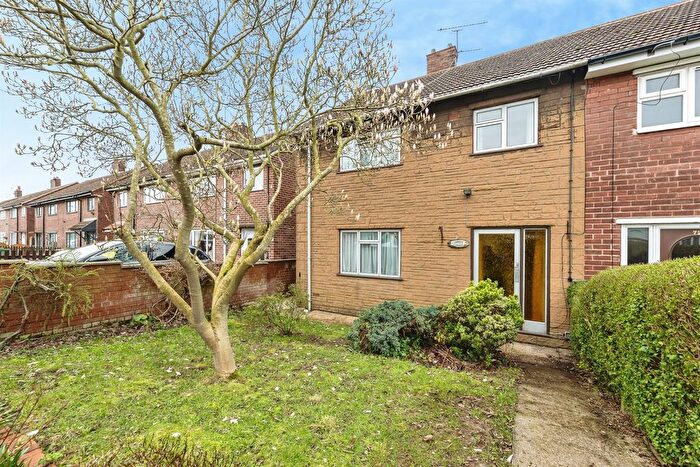3 Bedroom Semi-Detached House For Sale In Rose Avenue, Upton, Pontefract, WF9