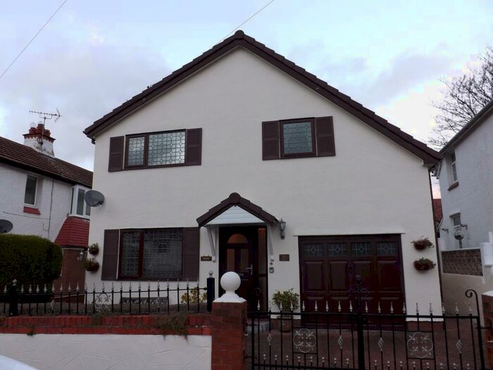 4 Bedroom Detached House To Rent In Palmeira Gardens, Prestatyn, LL19