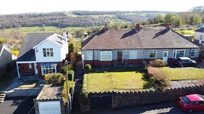 3 Bedroom Semi Detached House For Sale In Kaye Lane, Almondbury, Huddersfield, HD5