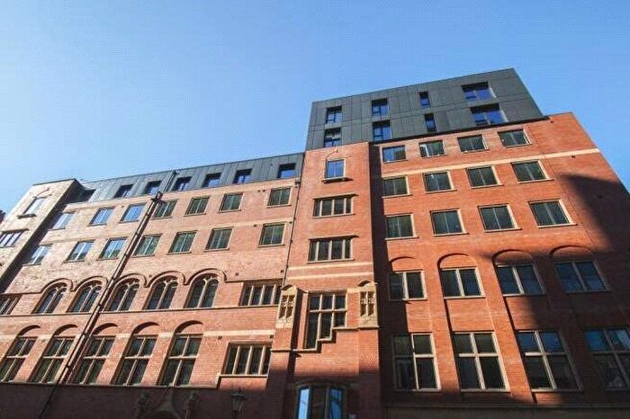 1 Bedroom Flat To Rent In Lightwell, Cornwall Street, Birmingham, Ee, B3