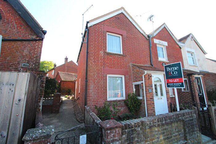 2 Bedroom End Of Terrace House To Rent In Star Cottage, PO17