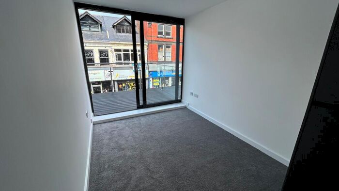 1 Bedroom Apartment To Rent In Burlington Street, Chesterfield, S40