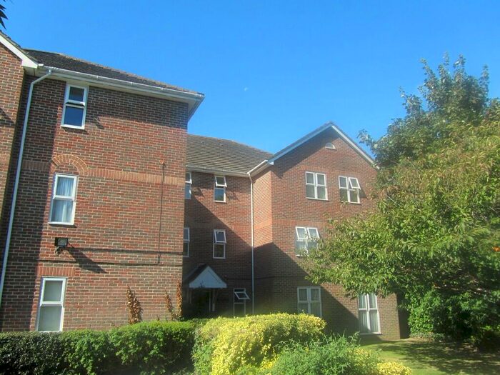 1 Bedroom Apartment To Rent In Shirley Road, Southampton, SO15