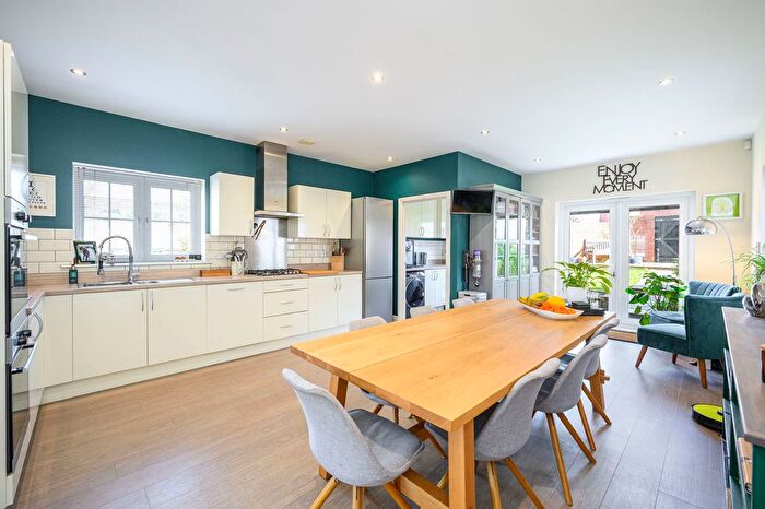 4 Bedroom Detached House For Sale In Mametz Grove, Gilwern, NP7