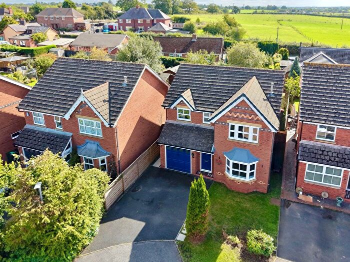 4 Bedroom Detached House For Sale In Cholmondeley Rise, Bickley, SY14