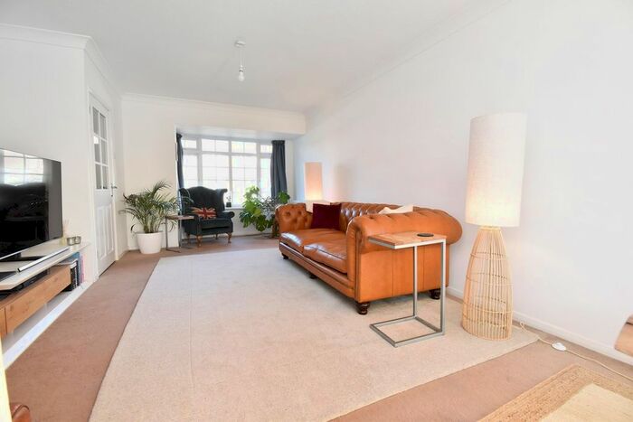 3 Bedroom Terraced House For Sale In Trenchard Close, Hersham Village, KT12